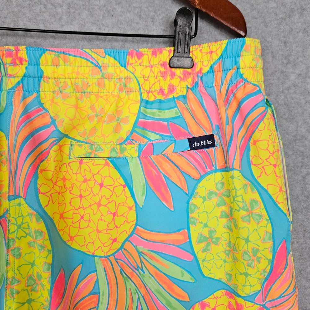 Chubbies The Hooligans Mens XXL Swim Trunks 5.5 Inseam Neon Pineapple Blue New - Picture 4 of 6